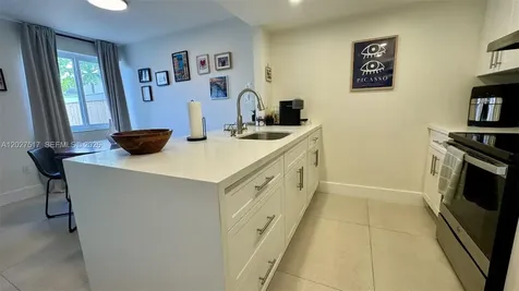 4540 SW 68th Ct Circle Miami FL 33155