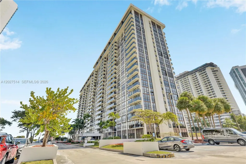 600 NE 36th Street Miami FL 33137