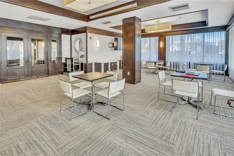 600 NE 36th Street Miami FL 33137