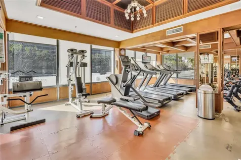 600 NE 36th Street Miami FL 33137