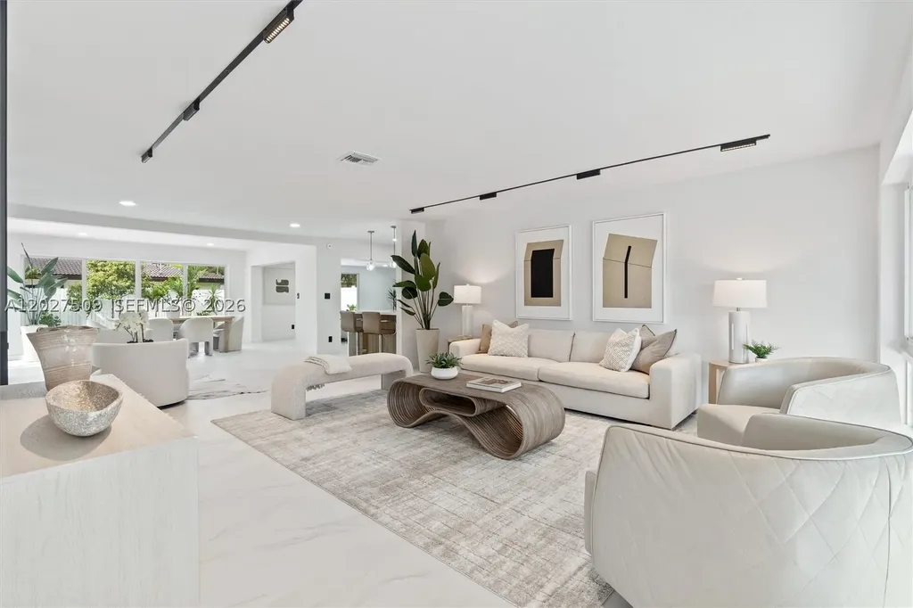 2110 NE 54th Street Fort Lauderdale FL 33308