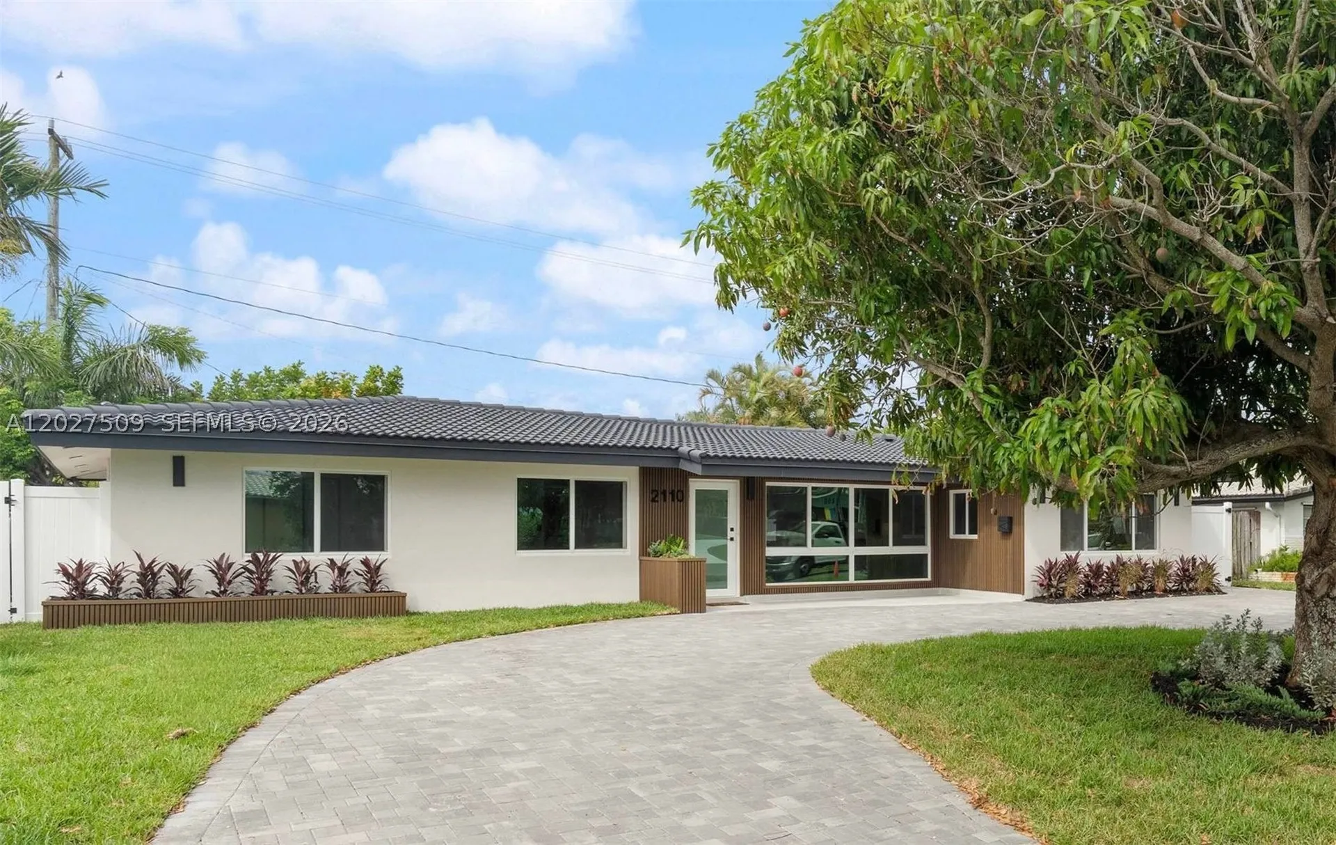 2110 NE 54th Street Fort Lauderdale FL 33308