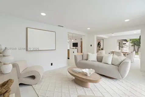 2110 NE 54th Street Fort Lauderdale FL 33308