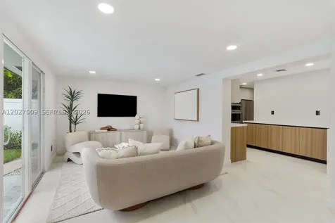 2110 NE 54th Street Fort Lauderdale FL 33308