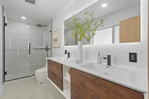 2110 NE 54th Street Fort Lauderdale FL 33308