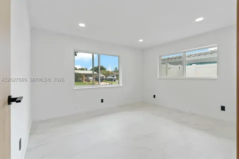 2110 NE 54th Street Fort Lauderdale FL 33308
