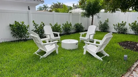 2110 NE 54th Street Fort Lauderdale FL 33308