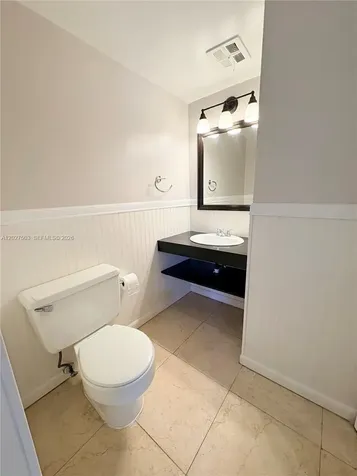 18900 NE 14th Avenue Miami FL 33179