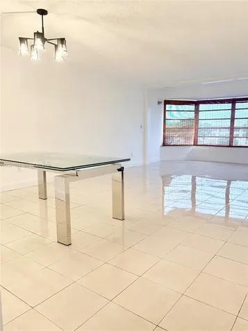 18900 NE 14th Avenue Miami FL 33179
