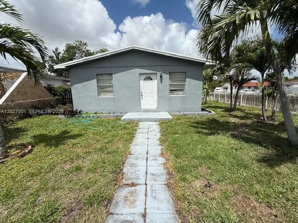 3700 SW 56th Avenue West Park FL 33023