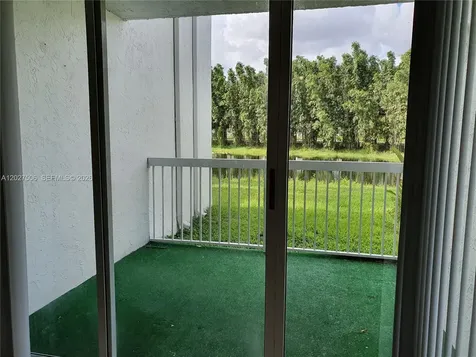 Doral FL 33166