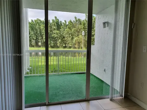 Doral FL 33166