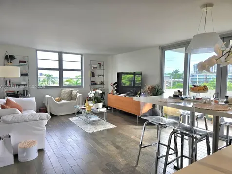 5 Island Avenue Miami Beach FL 33139