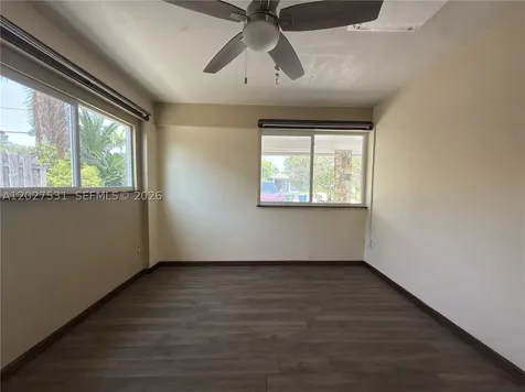 4321 NE 15th Terrace Oakland Park FL 33334