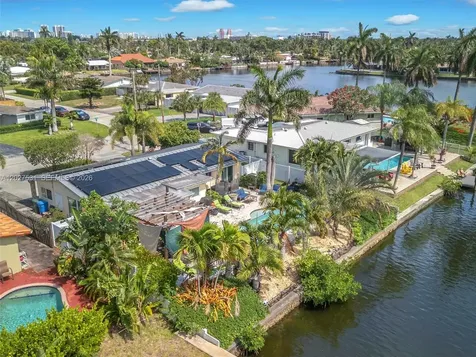 4321 NE 15th Terrace Oakland Park FL 33334