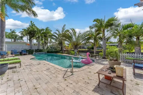 4321 NE 15th Terrace Oakland Park FL 33334