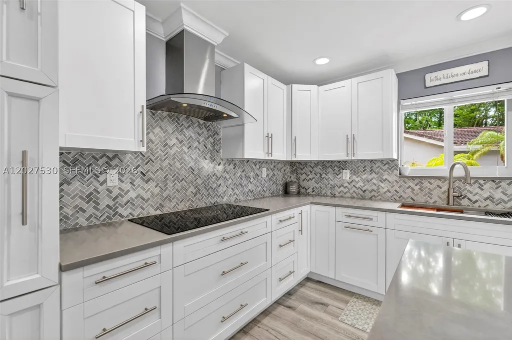 1860 NW 107th Terrace Coral Springs FL 33071