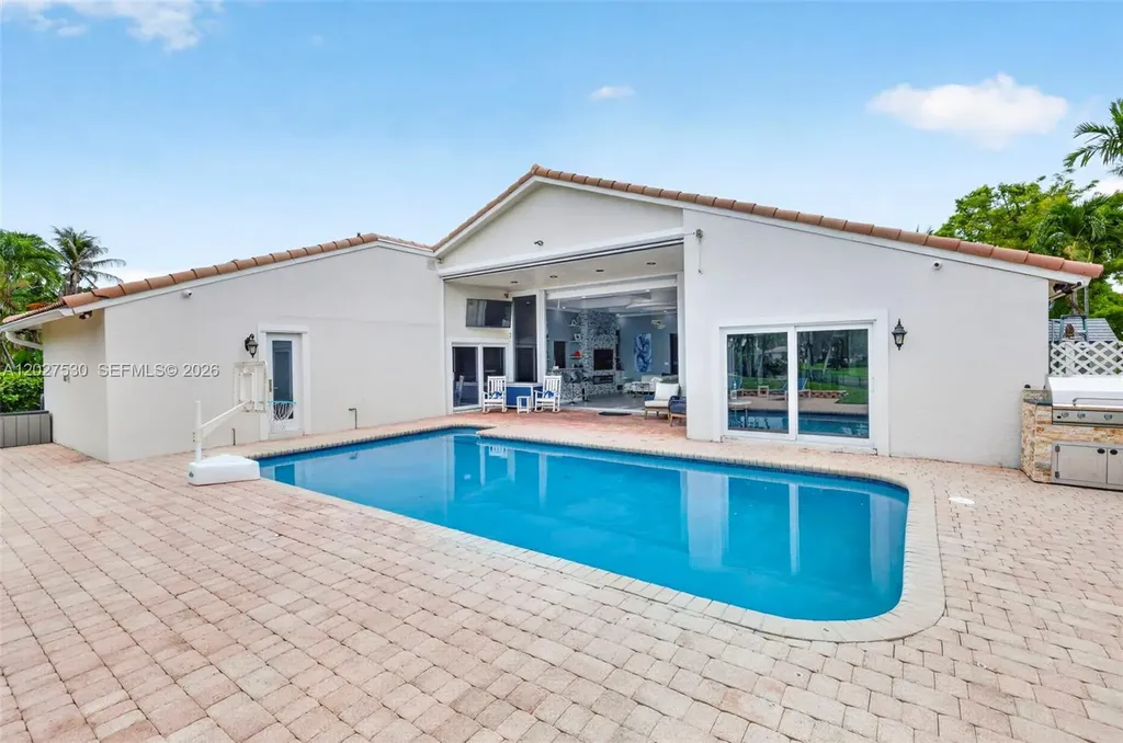 1860 NW 107th Terrace Coral Springs FL 33071