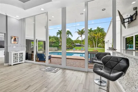 1860 NW 107th Terrace Coral Springs FL 33071