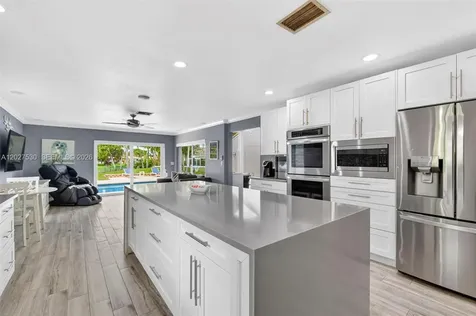 1860 NW 107th Terrace Coral Springs FL 33071