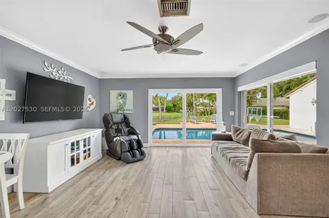1860 NW 107th Terrace Coral Springs FL 33071
