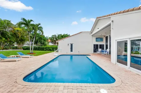 1860 NW 107th Terrace Coral Springs FL 33071