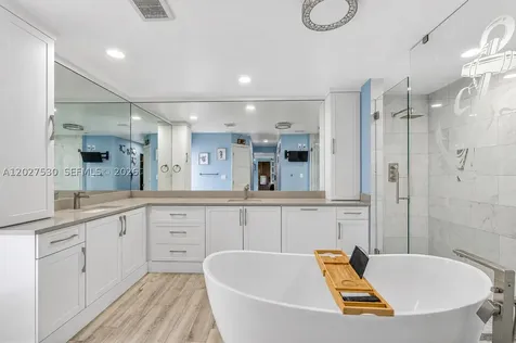 1860 NW 107th Terrace Coral Springs FL 33071