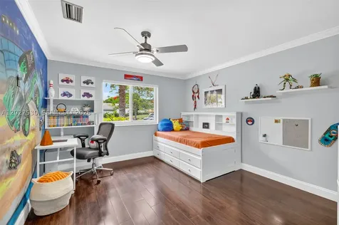 1860 NW 107th Terrace Coral Springs FL 33071