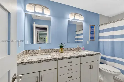 1860 NW 107th Terrace Coral Springs FL 33071