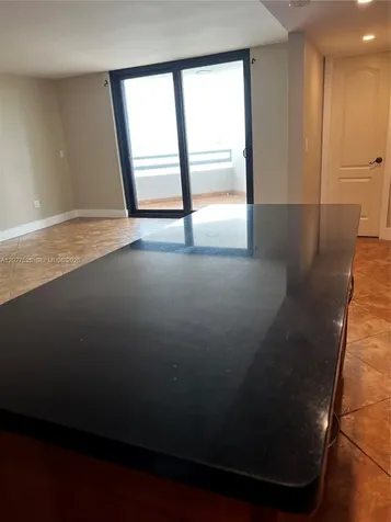 555 NE 30 Miami FL 33137