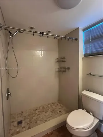 555 NE 30 Miami FL 33137