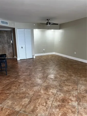 555 NE 30 Miami FL 33137