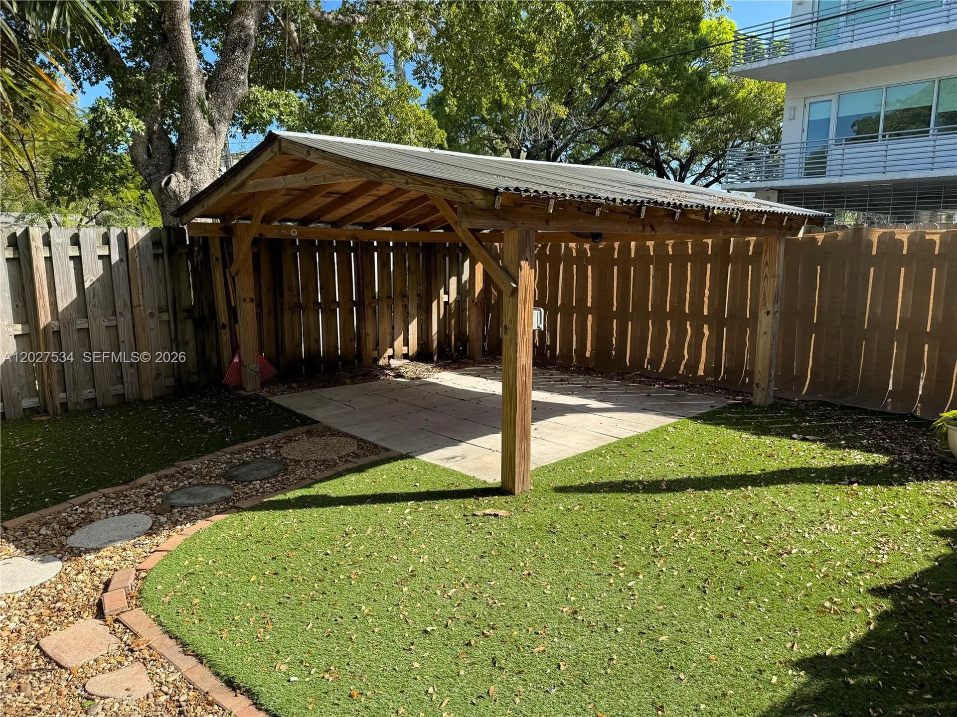 406 SE 11th Court Fort Lauderdale FL 33316