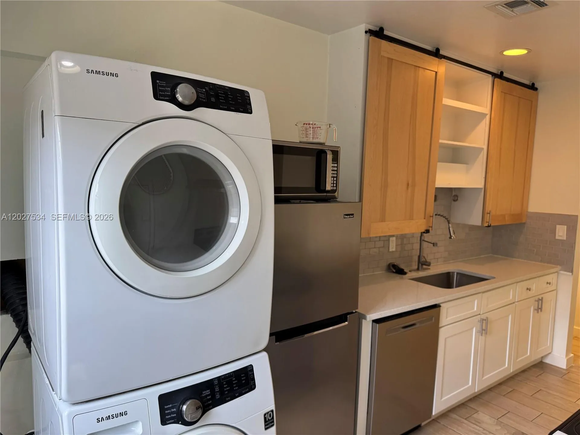 406 SE 11th Court Fort Lauderdale FL 33316