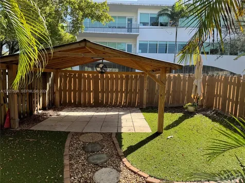 406 SE 11th Court Fort Lauderdale FL 33316