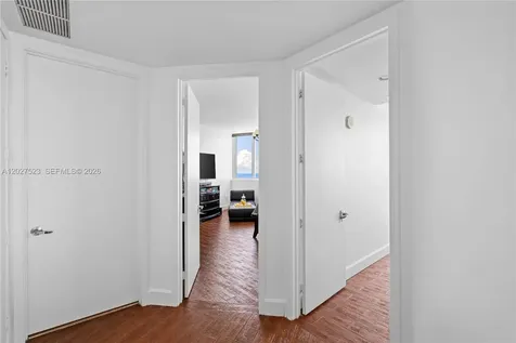 18201 Collins Avenue Sunny Isles Beach FL 33160
