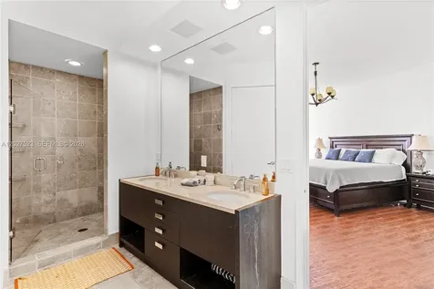 18201 Collins Avenue Sunny Isles Beach FL 33160