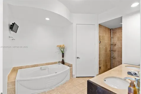 18201 Collins Avenue Sunny Isles Beach FL 33160