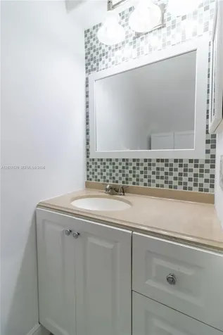 8360 NW 10th Street Miami FL 33126