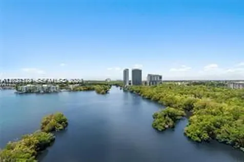 17111 Biscayne Boulevard North Miami Beach FL 33160