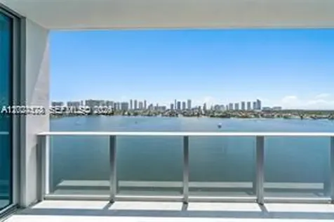 17111 Biscayne Boulevard North Miami Beach FL 33160