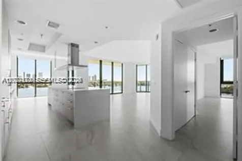 17111 Biscayne Boulevard North Miami Beach FL 33160