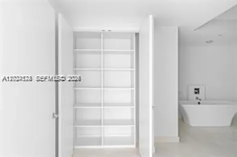 17111 Biscayne Boulevard North Miami Beach FL 33160