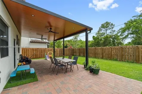 24242 SW 119th Place Homestead FL 33032