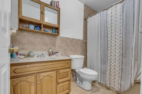 2986 NW 26th Street Miami FL 33142