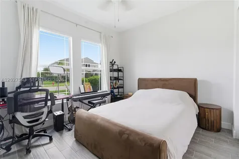 15943 Whippoorwill Circle Westlake FL 33470