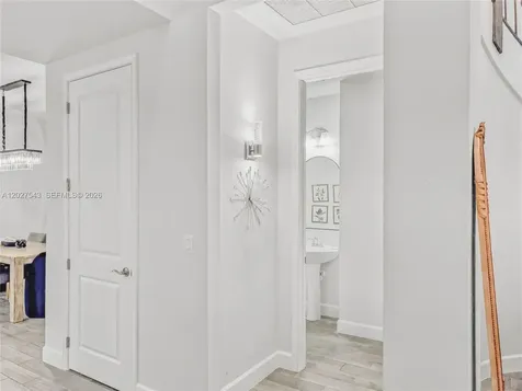 15943 Whippoorwill Circle Westlake FL 33470