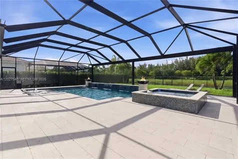 15943 Whippoorwill Circle Westlake FL 33470
