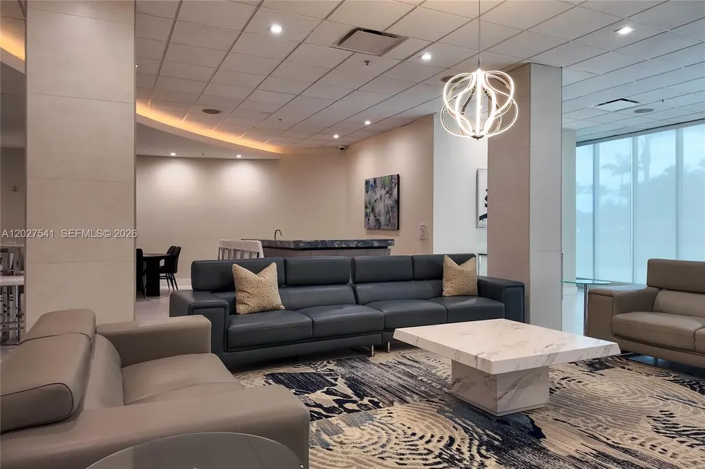 3001 S Ocean Drive Hollywood FL 33019