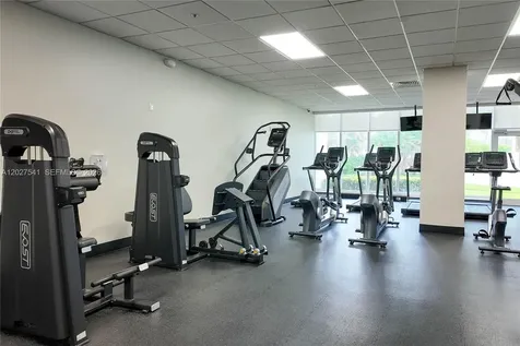 3001 S Ocean Drive Hollywood FL 33019